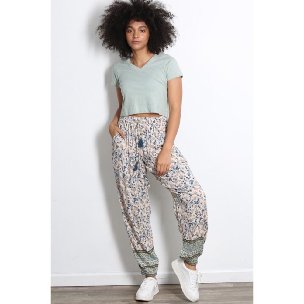 ANGIE Ivory & Blue Floral Print Rayon Joggers - Picture 3 of 8
